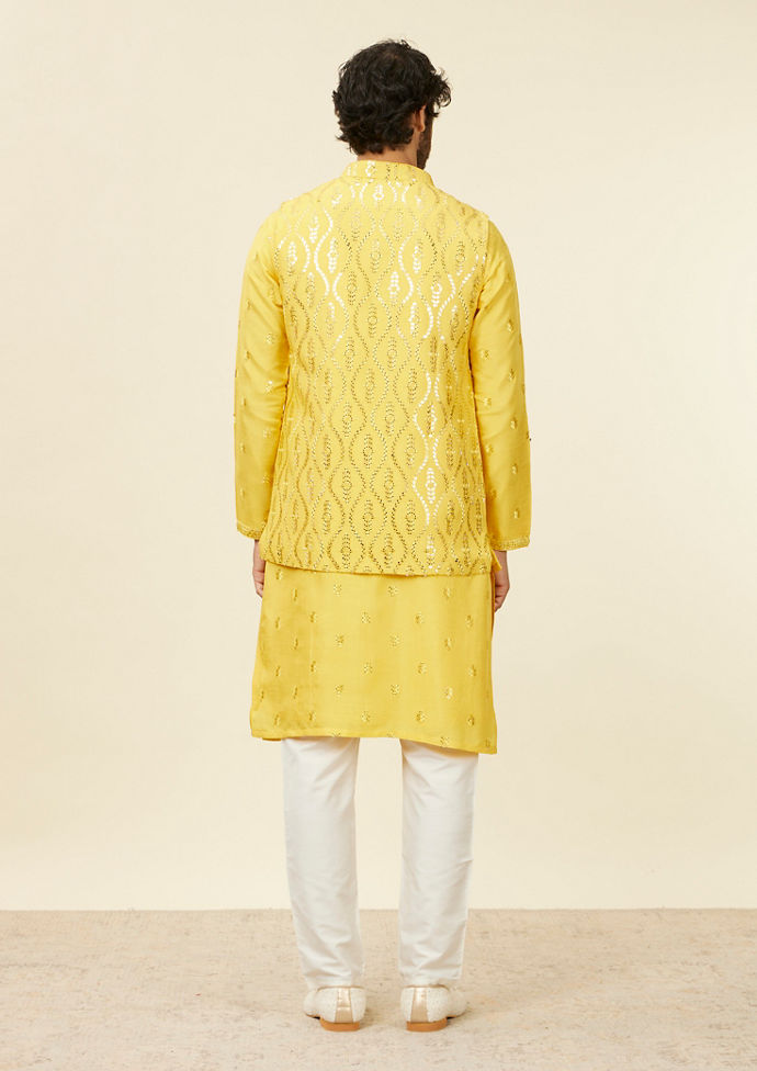 alt message - Twamev Men Mustard Yellow Medallion Patterned Kurta Jacket Set with Mirror Work image number 5