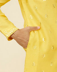 Twamev Men Mustard Yellow Medallion Patterned Kurta Jacket Set with Mirror Work
