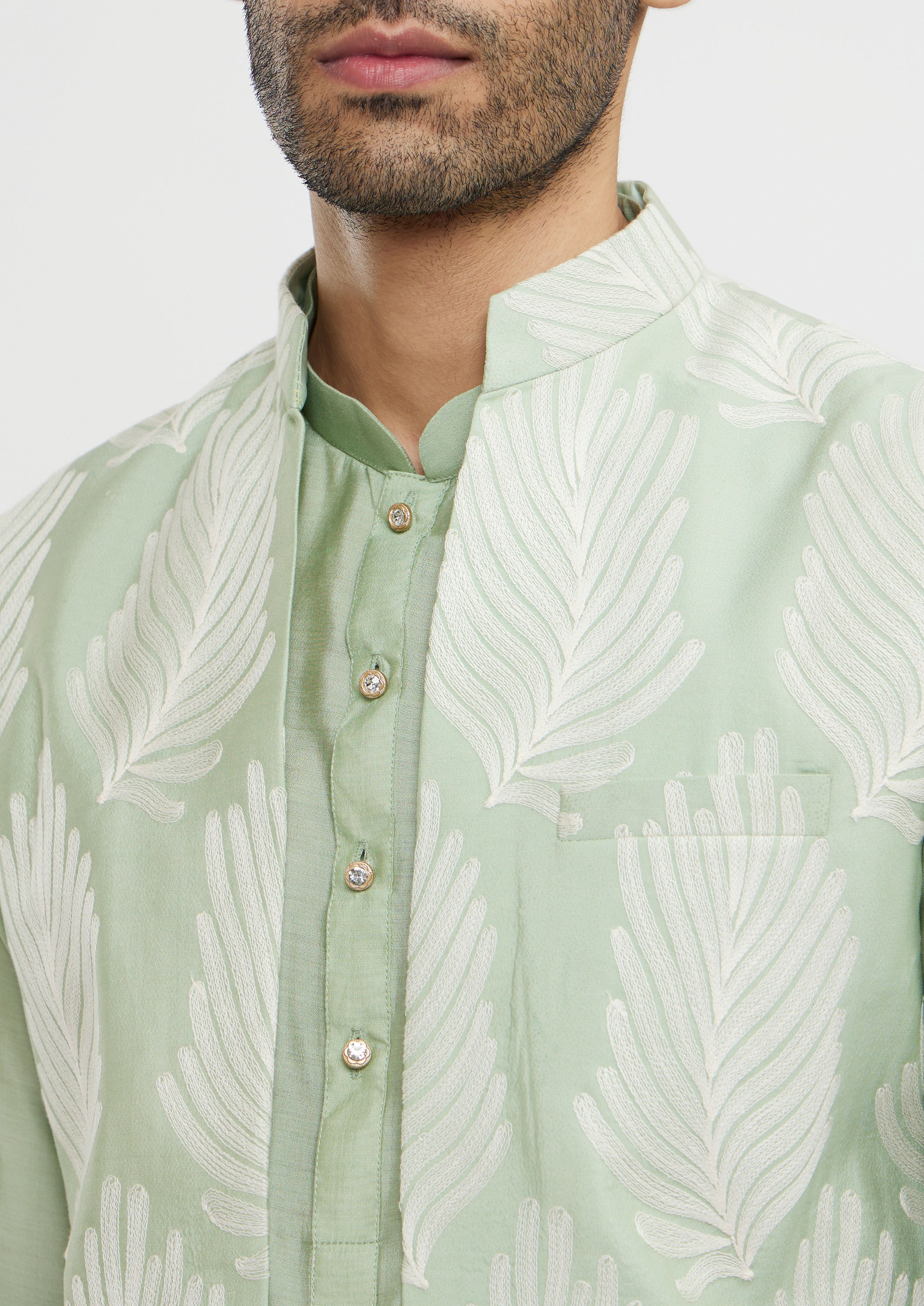 alt message - Twamev Men Pistachio Green Leaf Patterned Jacket Set image number 1