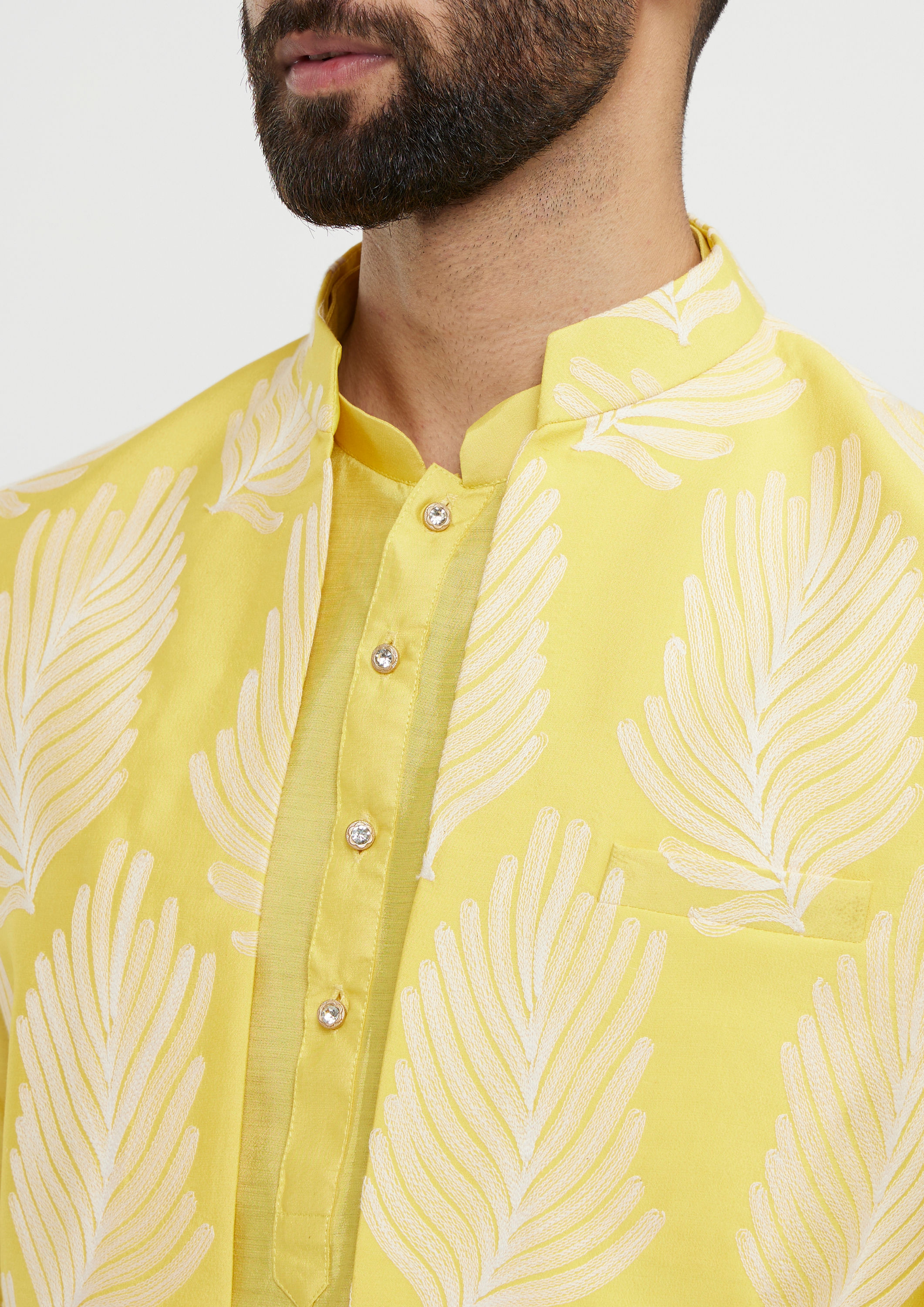 alt message - Twamev Men Sunshine Yellow Leaf Patterned Jacket Set image number 1