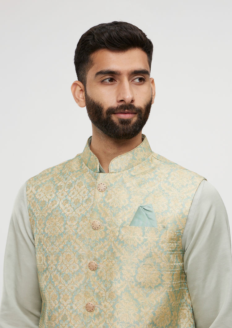 Twamev Men Soft Green Medallion Jaal Patterned Jacket Set