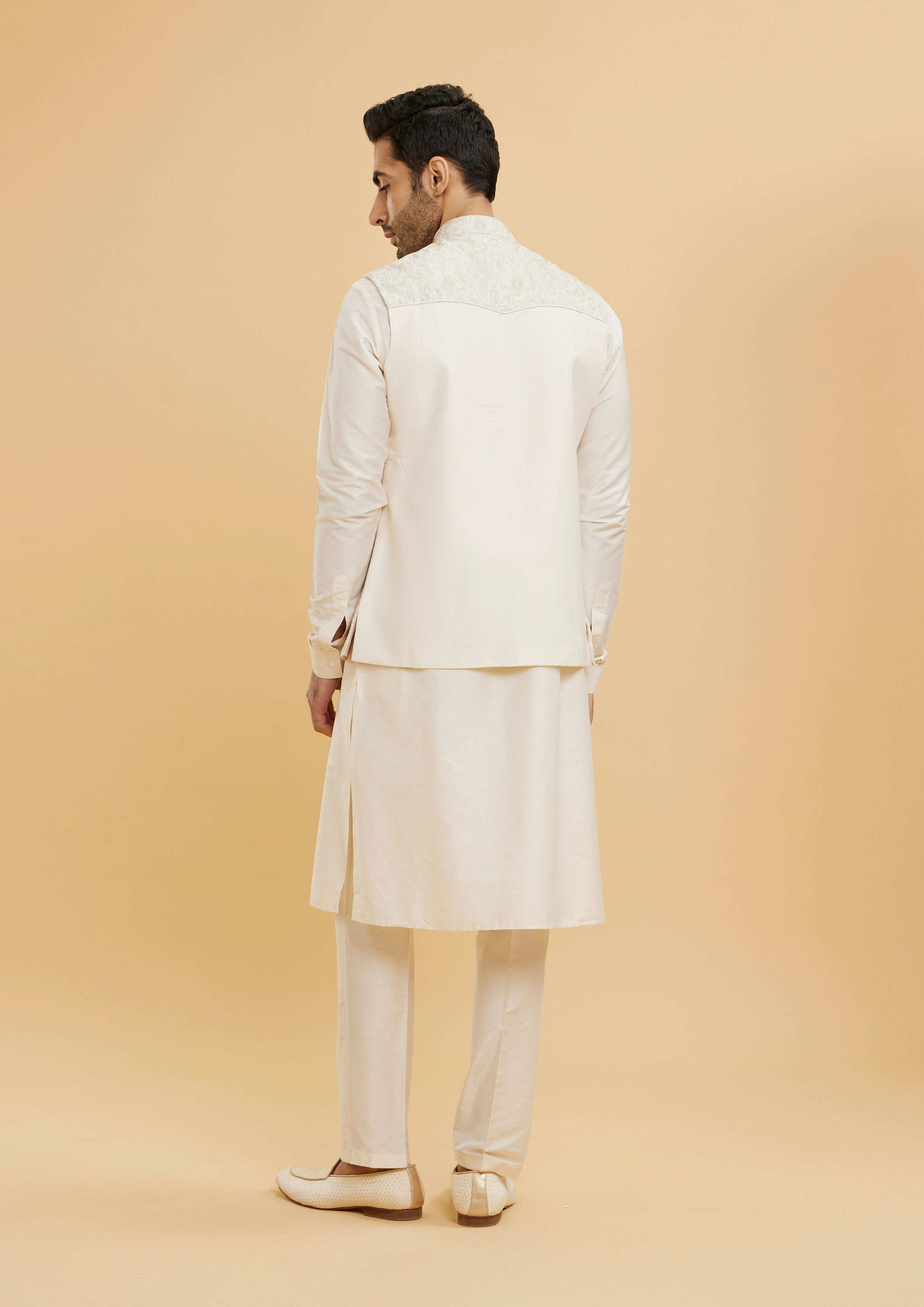 Twamev Men Ivory Cream Ogee Patterned Jacket Set