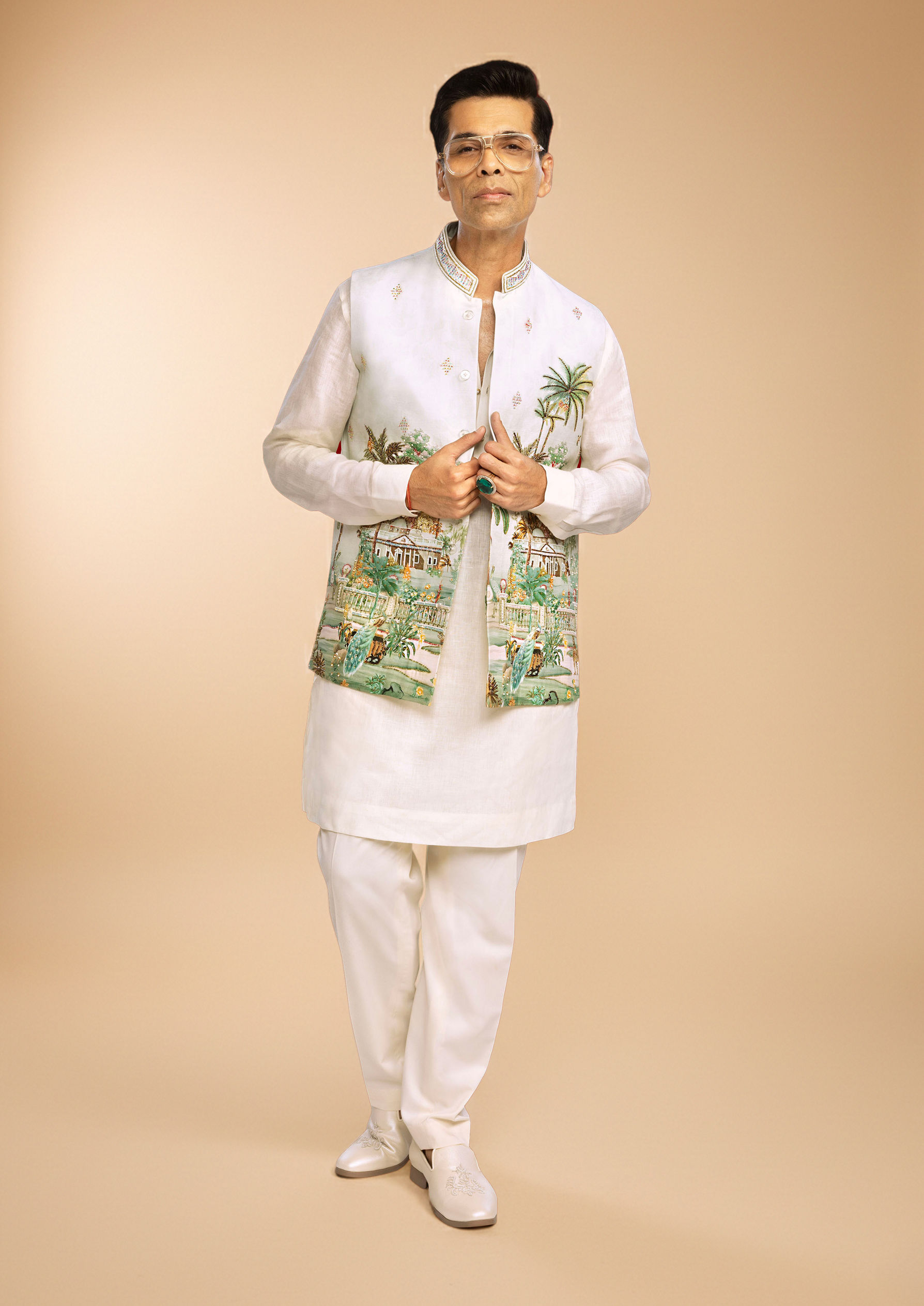 Twamev Men Green Glory Kurta Jacket Set