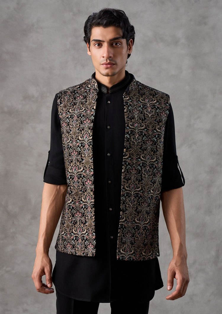Twamev Men Gleaming Black Charm Kurta Jacket Set