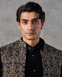 Twamev Men Black Crepe Resham Jaal Embroidered Kurta Jacket Set