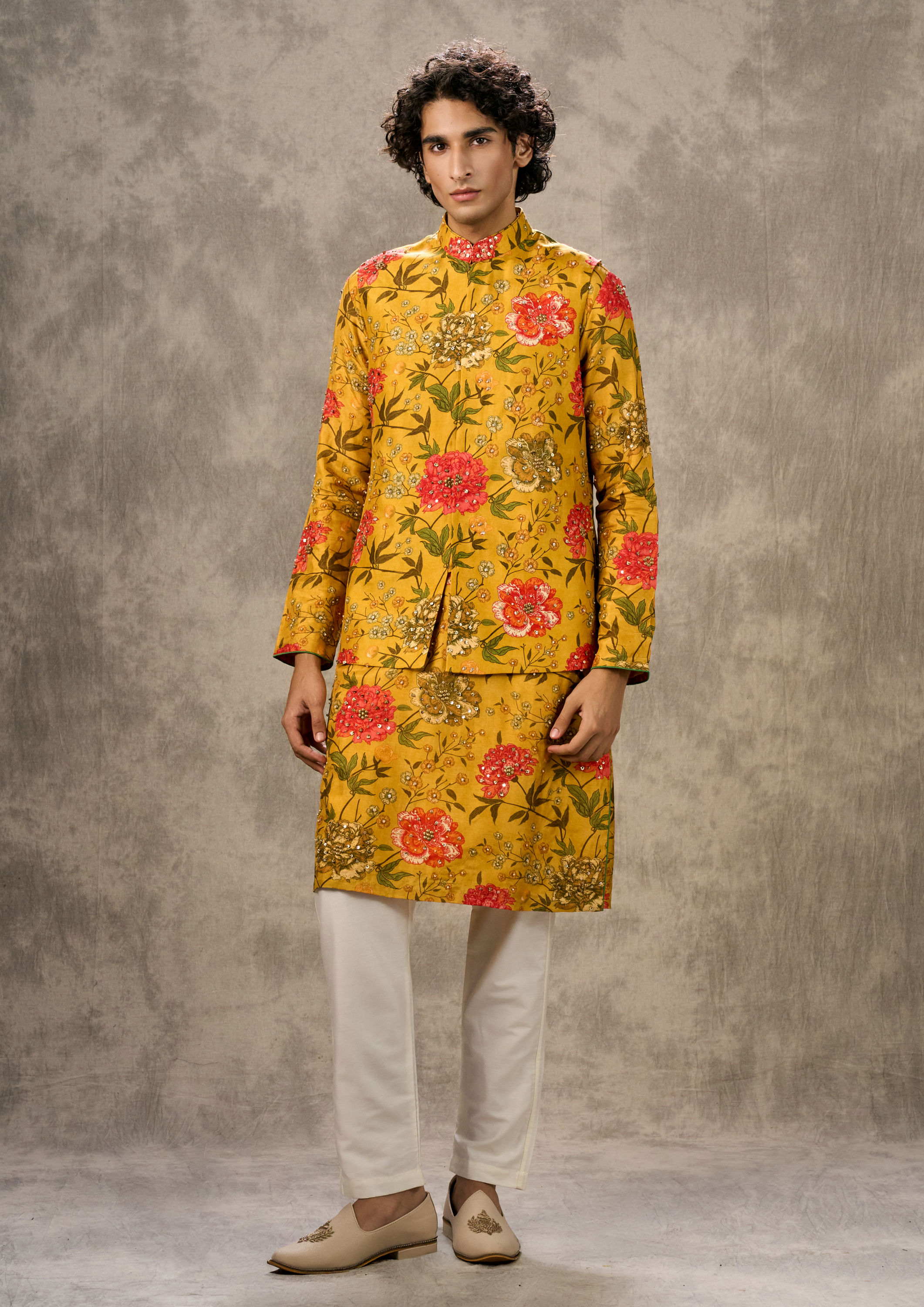 Twamev Men Sunshine Elegance Kurta Jacket Set