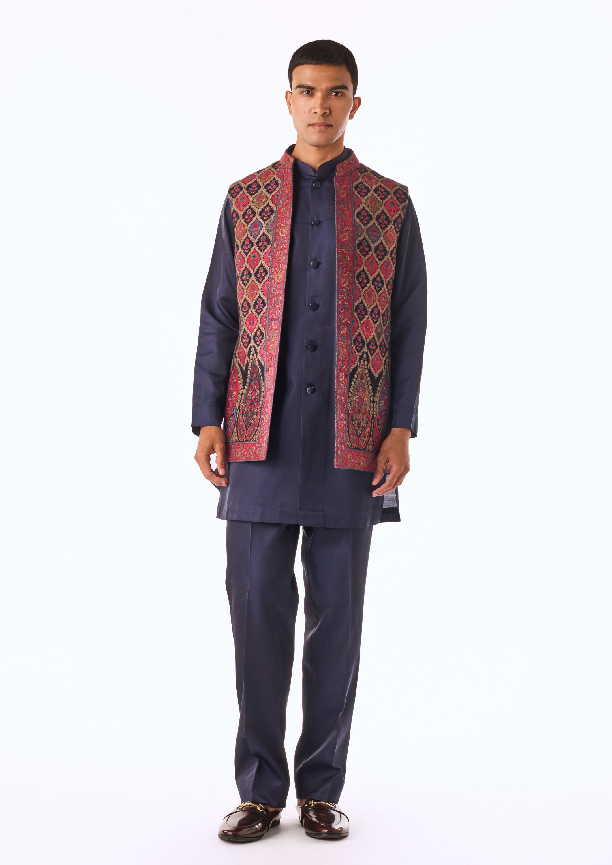 Twamev Men Blue-Maroon Woven Kurta Jacket Set