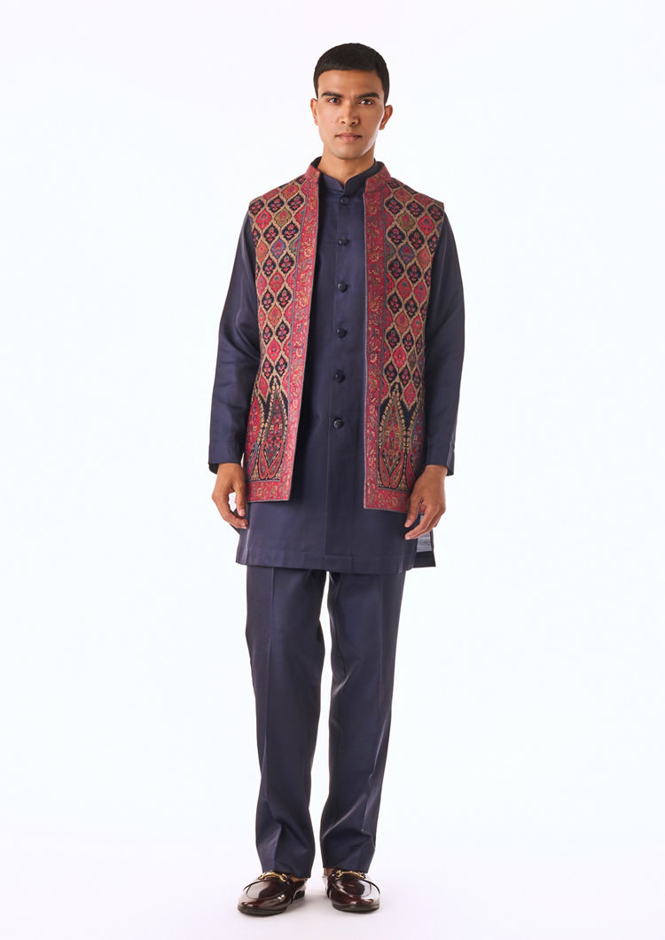 Twamev Men Blue-Maroon Woven Kurta Jacket Set