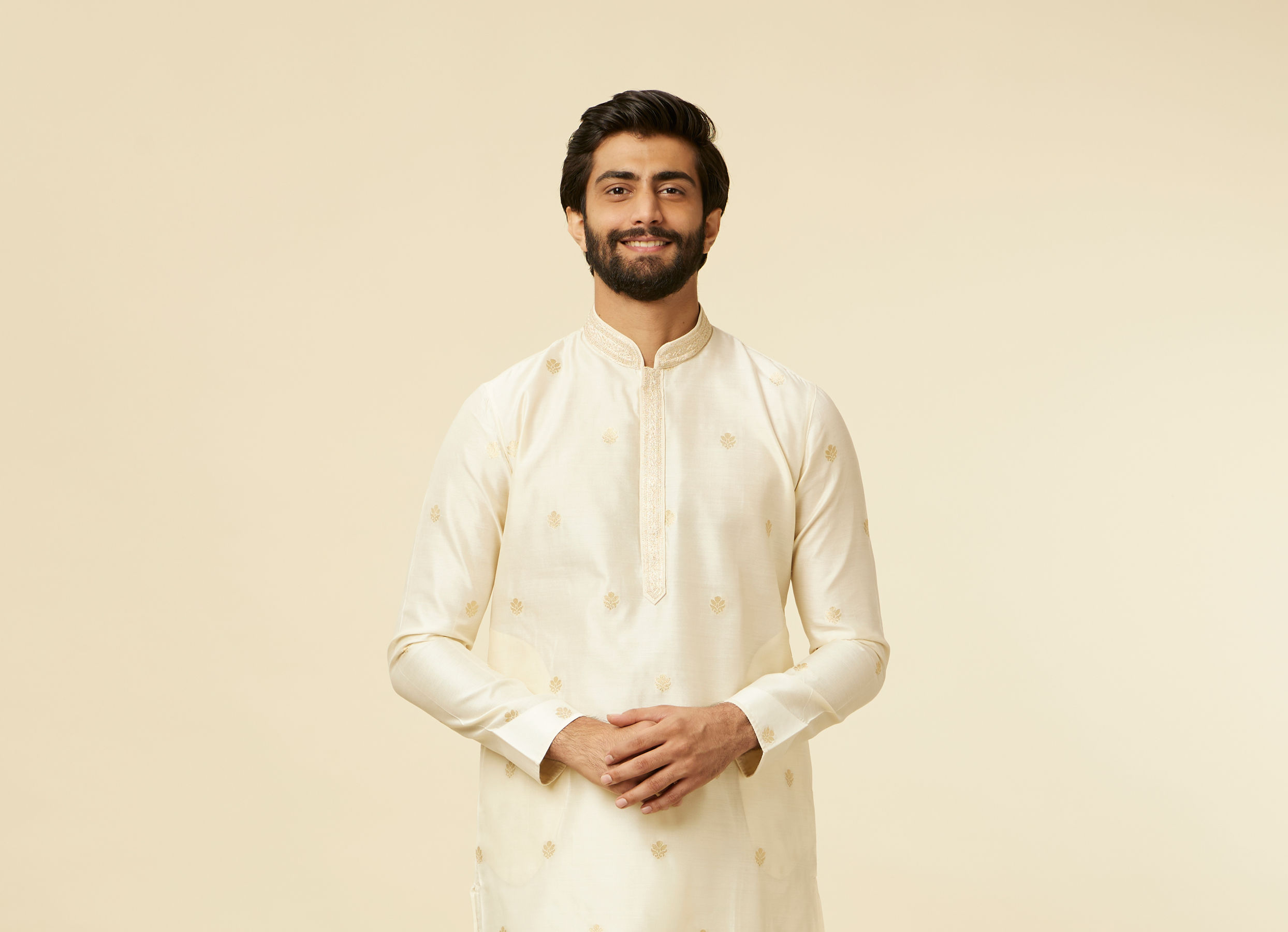 Twamev Men Cream Buta Motif Patterned Kurta Set