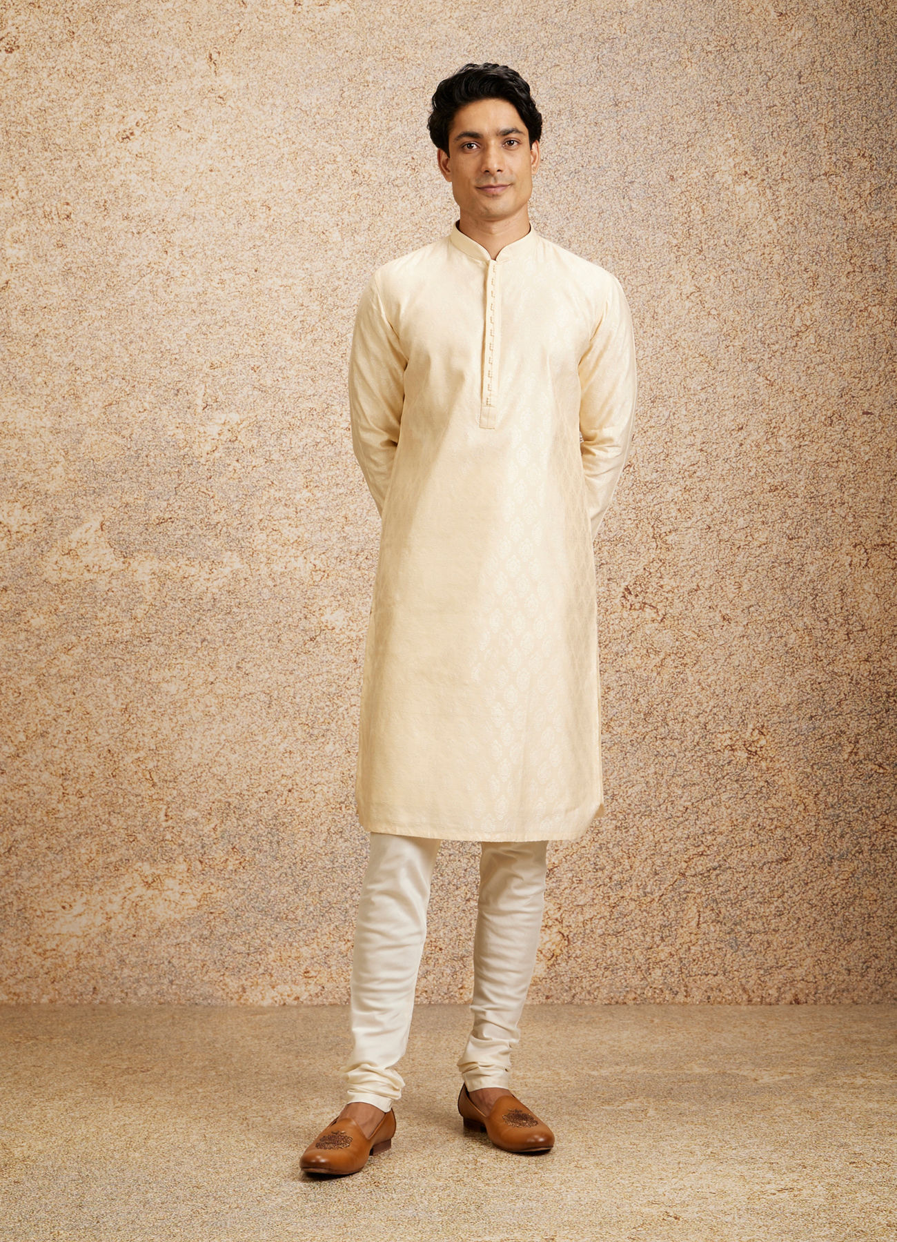 Twamev Men Cream Floral Medallion Patterned Kurta Set