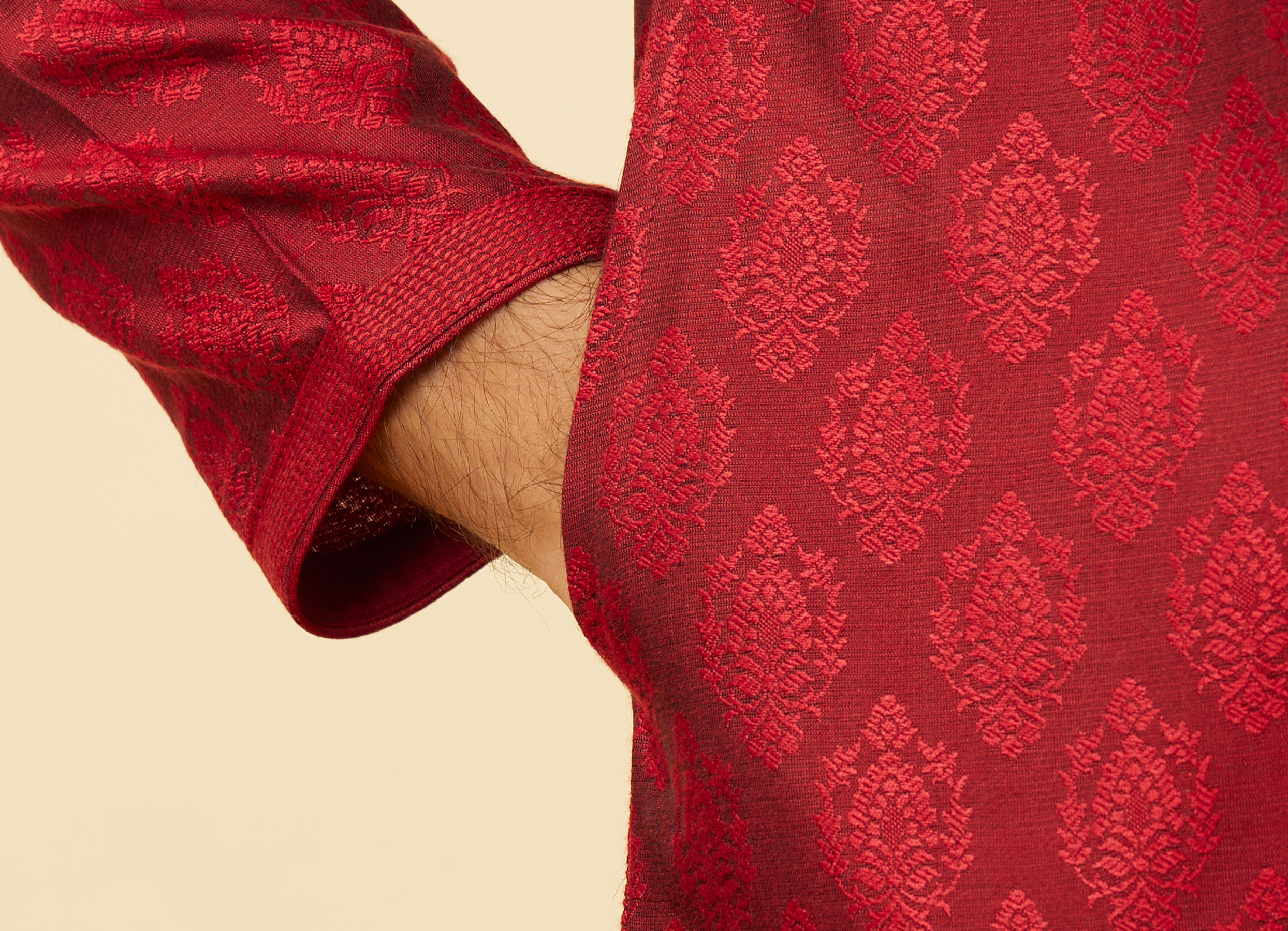 Twamev Men Maroon Marvel Kurta Pajama