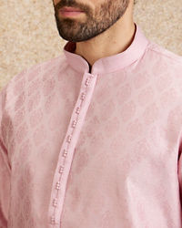 Twamev Men Lavender Pink Self Patterned Kurta Set