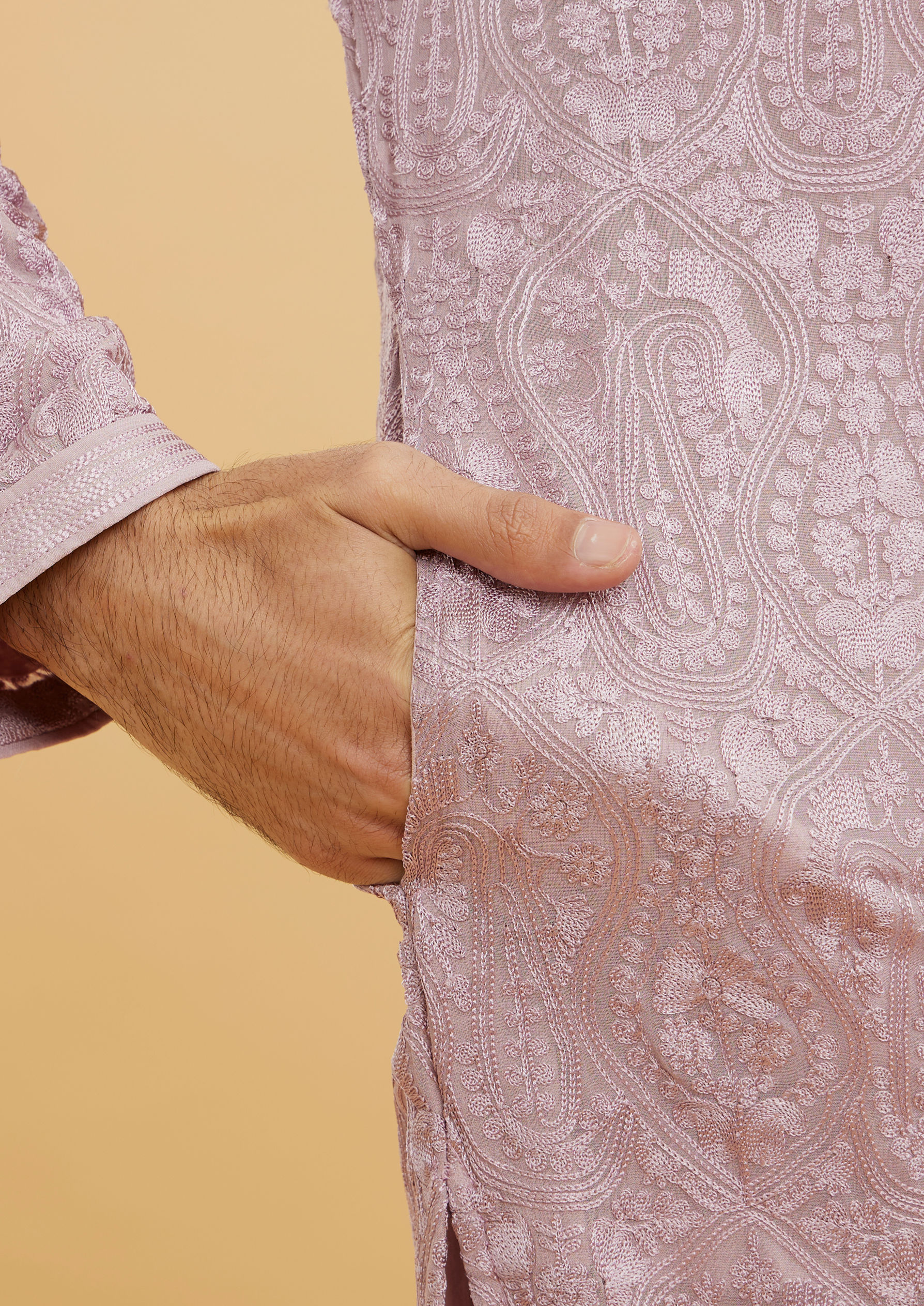 Twamev Men Dazzling Lilac Kurta Pajama