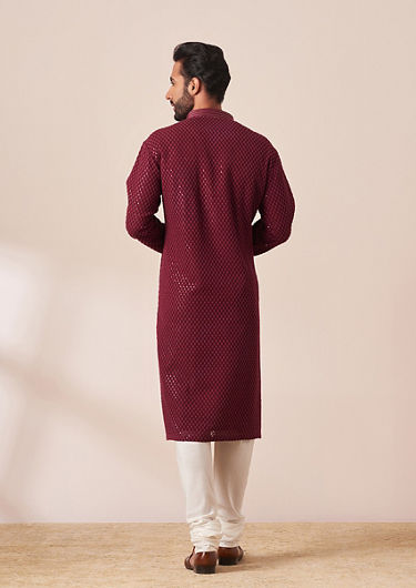 alt message - Twamev Men Magenta Chikankari Kurta Pajama image number 3