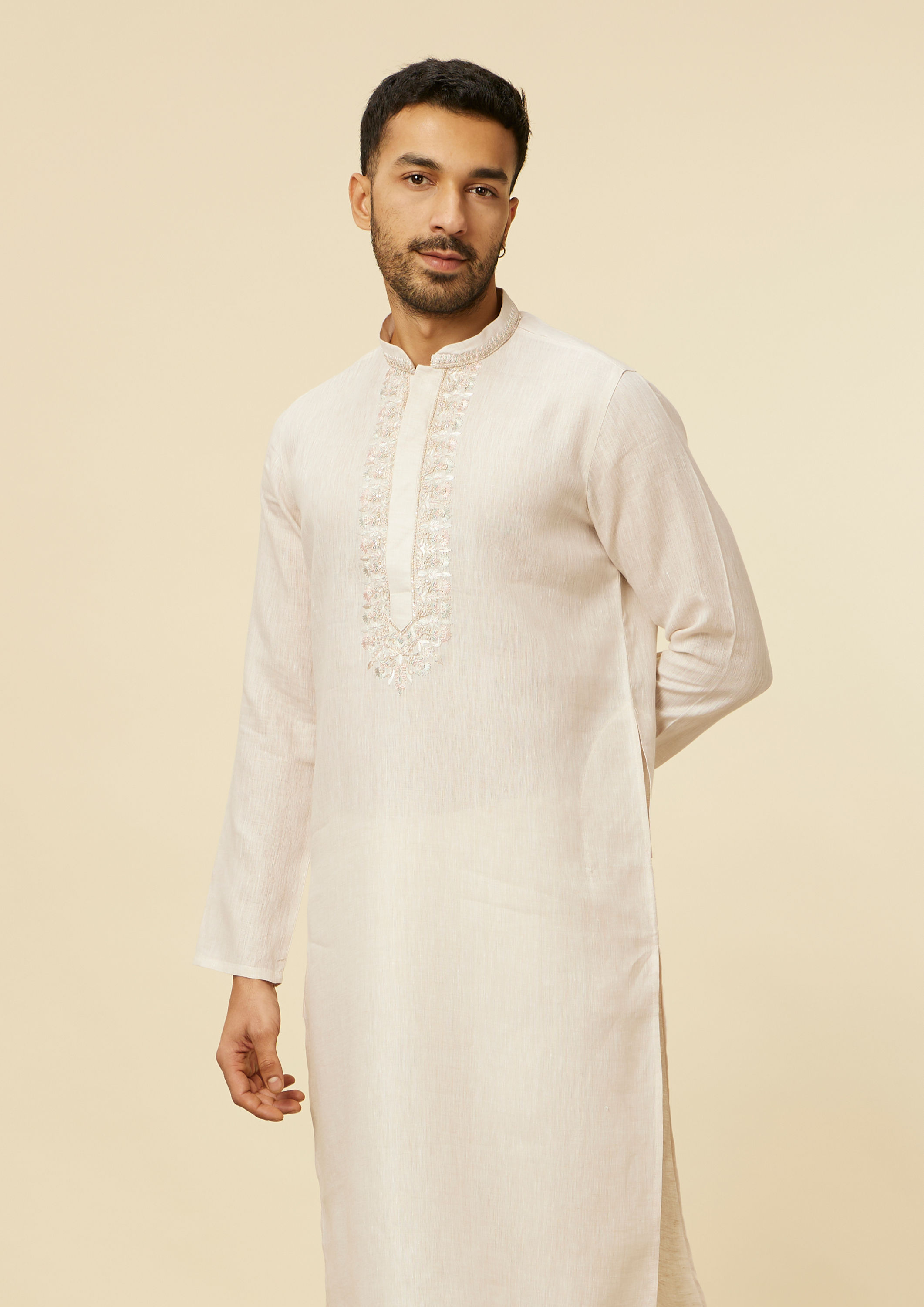 Twamev Men Beige Self Patterned Kurta Set