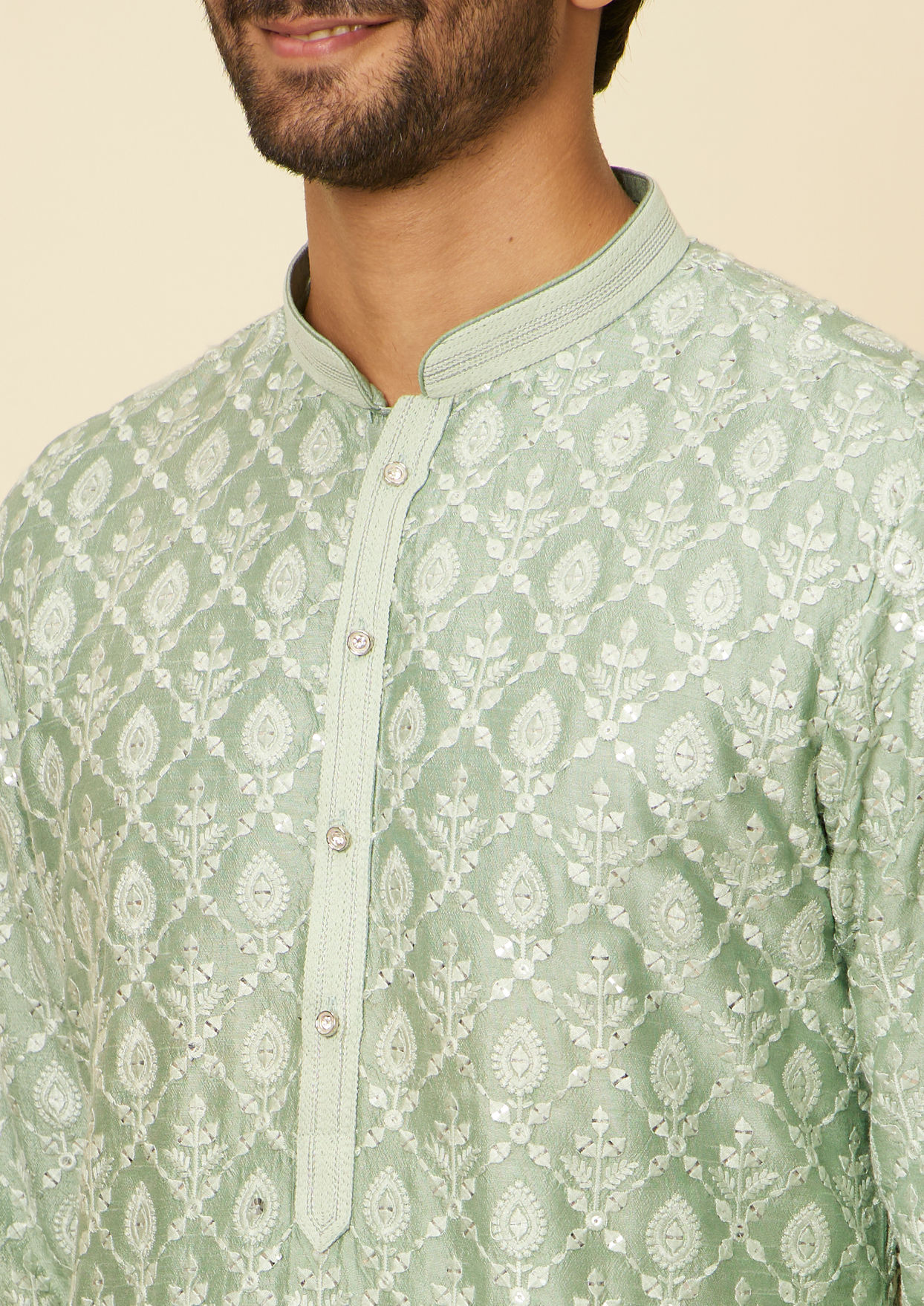 alt message - Twamev Men Light Green Floral and Leaf Jaal Patterned Kurta Set image number 1