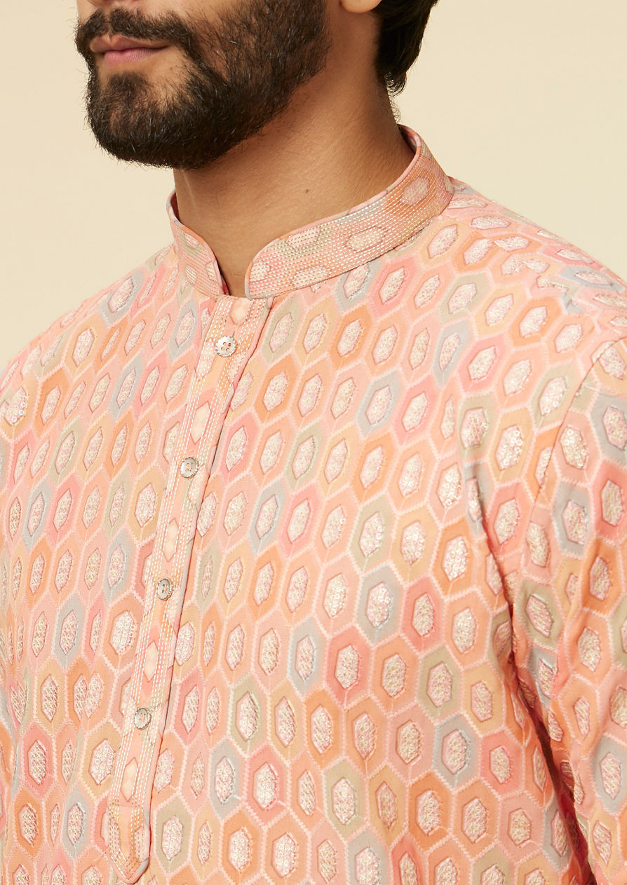 alt message - Twamev Men Peach Hexagonal Patterned Kurta Set image number 1