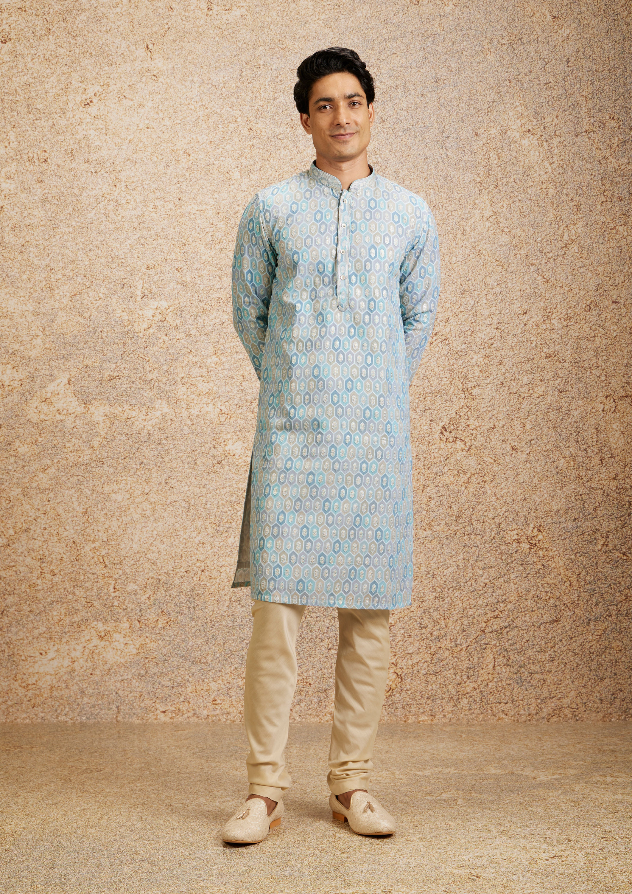 alt message - Twamev Men Tranquil Blue Self Patterned Kurta Set image number 2