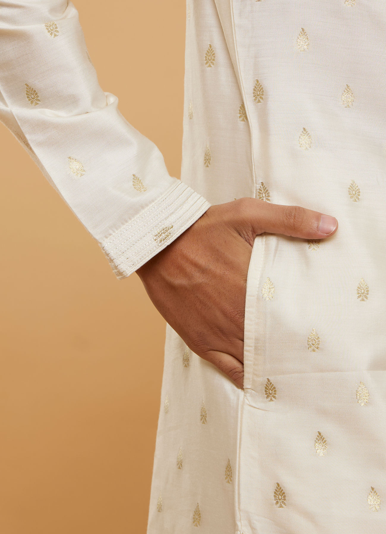 Twamev Men Resplendent Cream Kurta Pajama