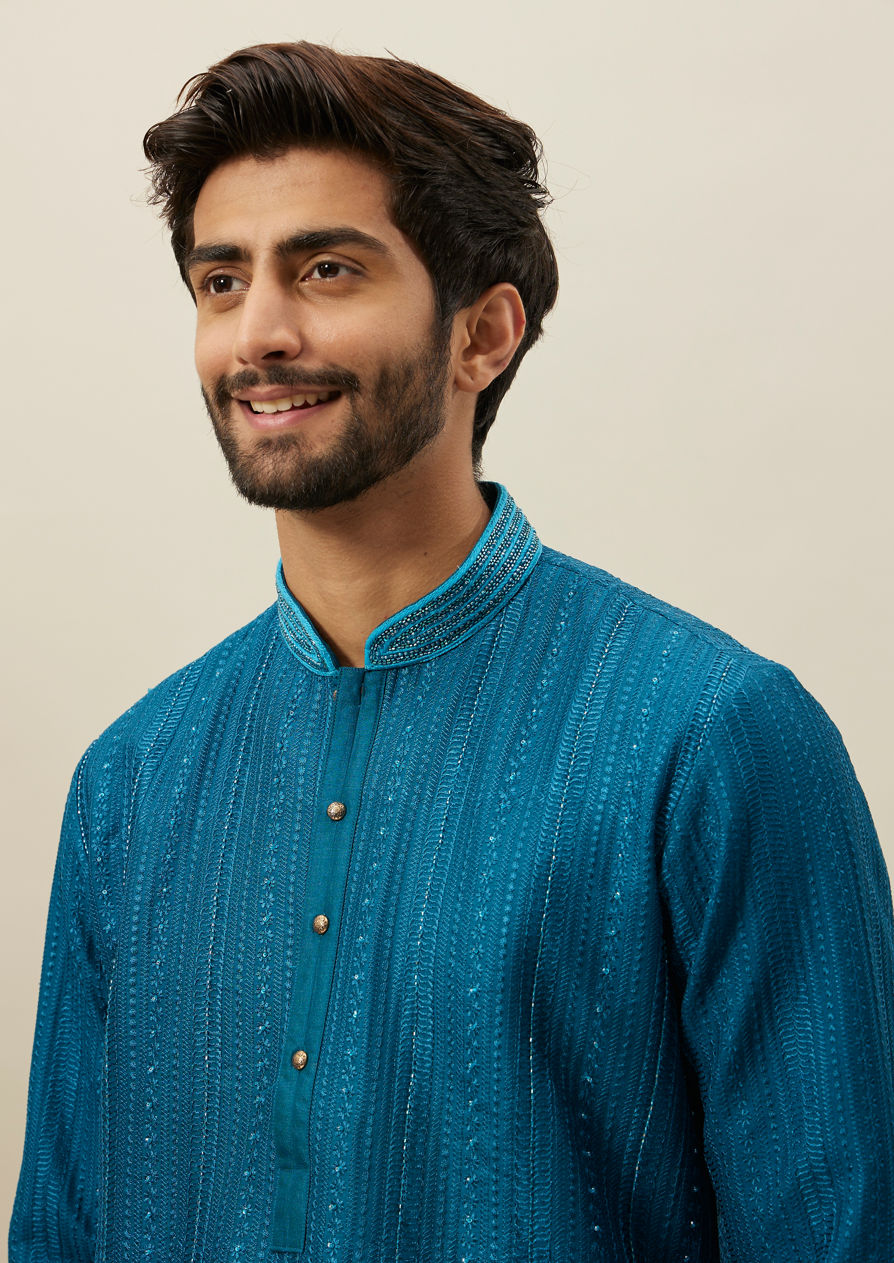 alt message - Twamev Men Brilliant Blue Geometric Patterned Kurta Set image number 1