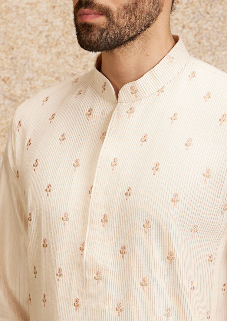 Twamev Men Peach Bliss Kurta Pajama