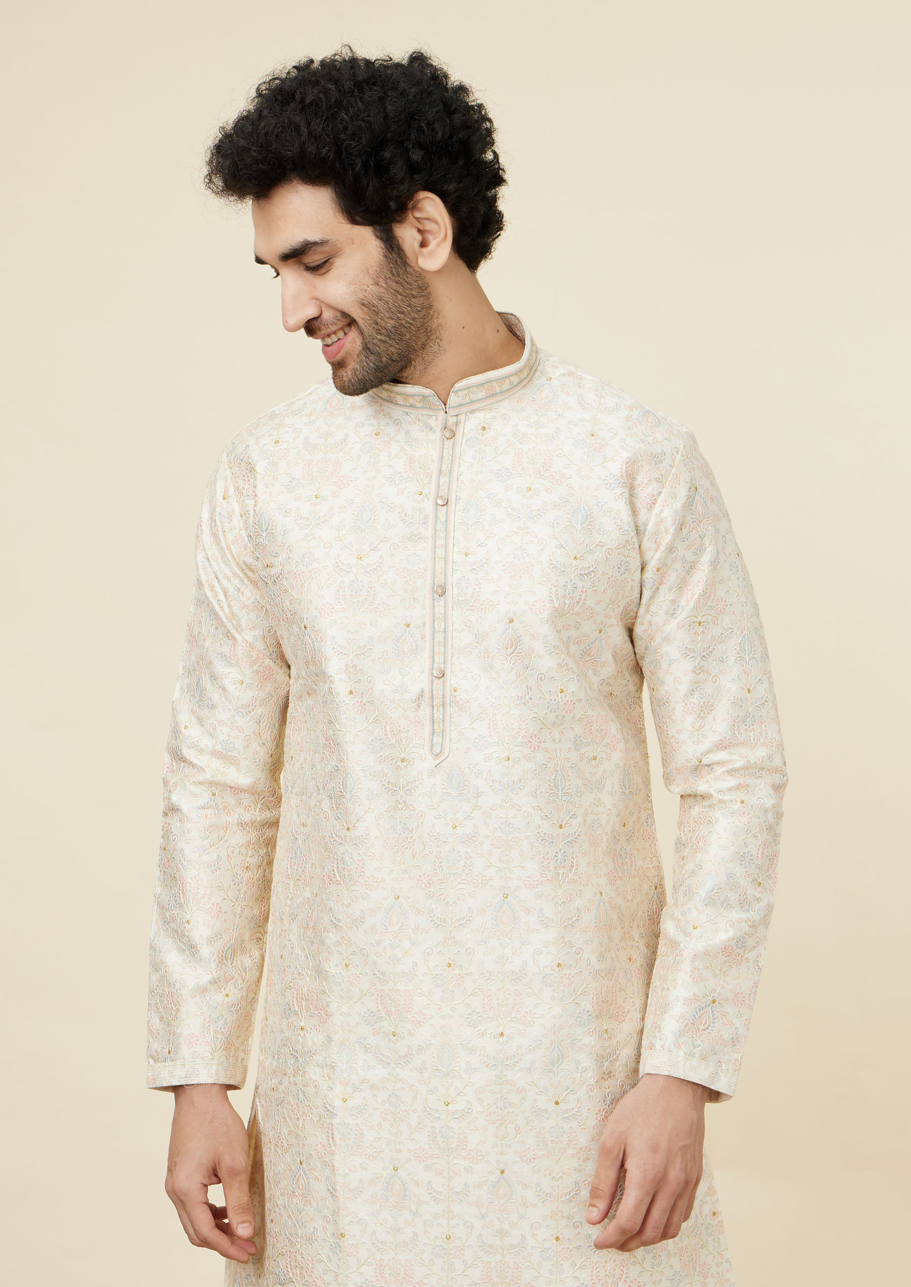 alt message - Twamev Men Beige Blossom Kurta Set image number 0