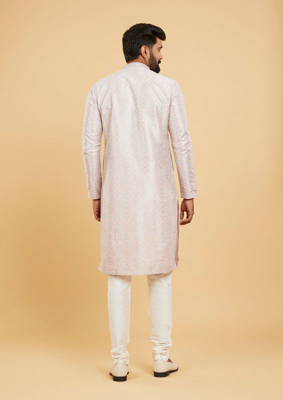 Twamev Men Lilac Hues Festive Kurta Pajama image number 4