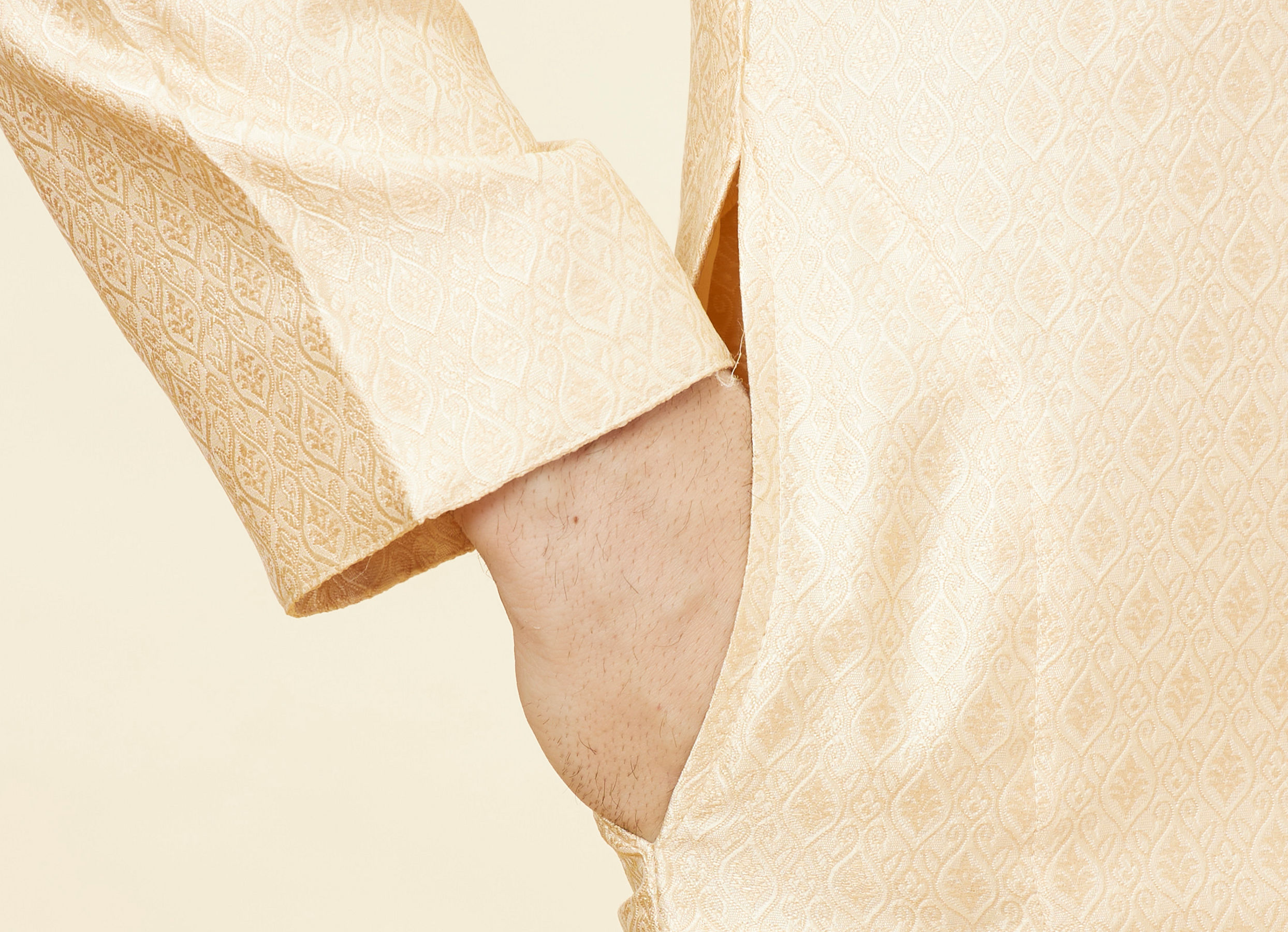 Twamev Men Beige Ogee Patterned Brocade Kurta Set