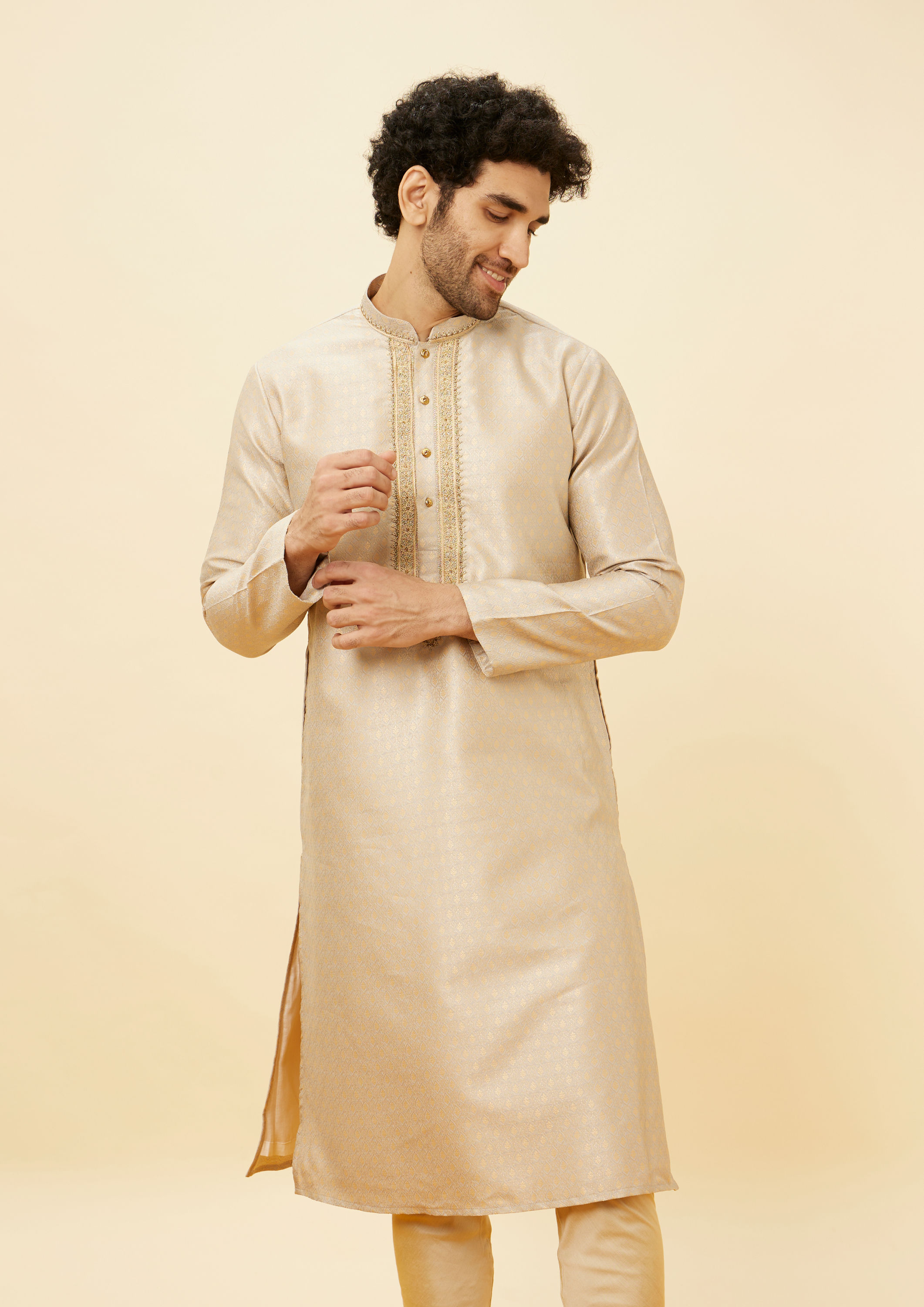 Twamev Men Peachy Pink Embroidered Placket Petal Patterned Kurta Set
