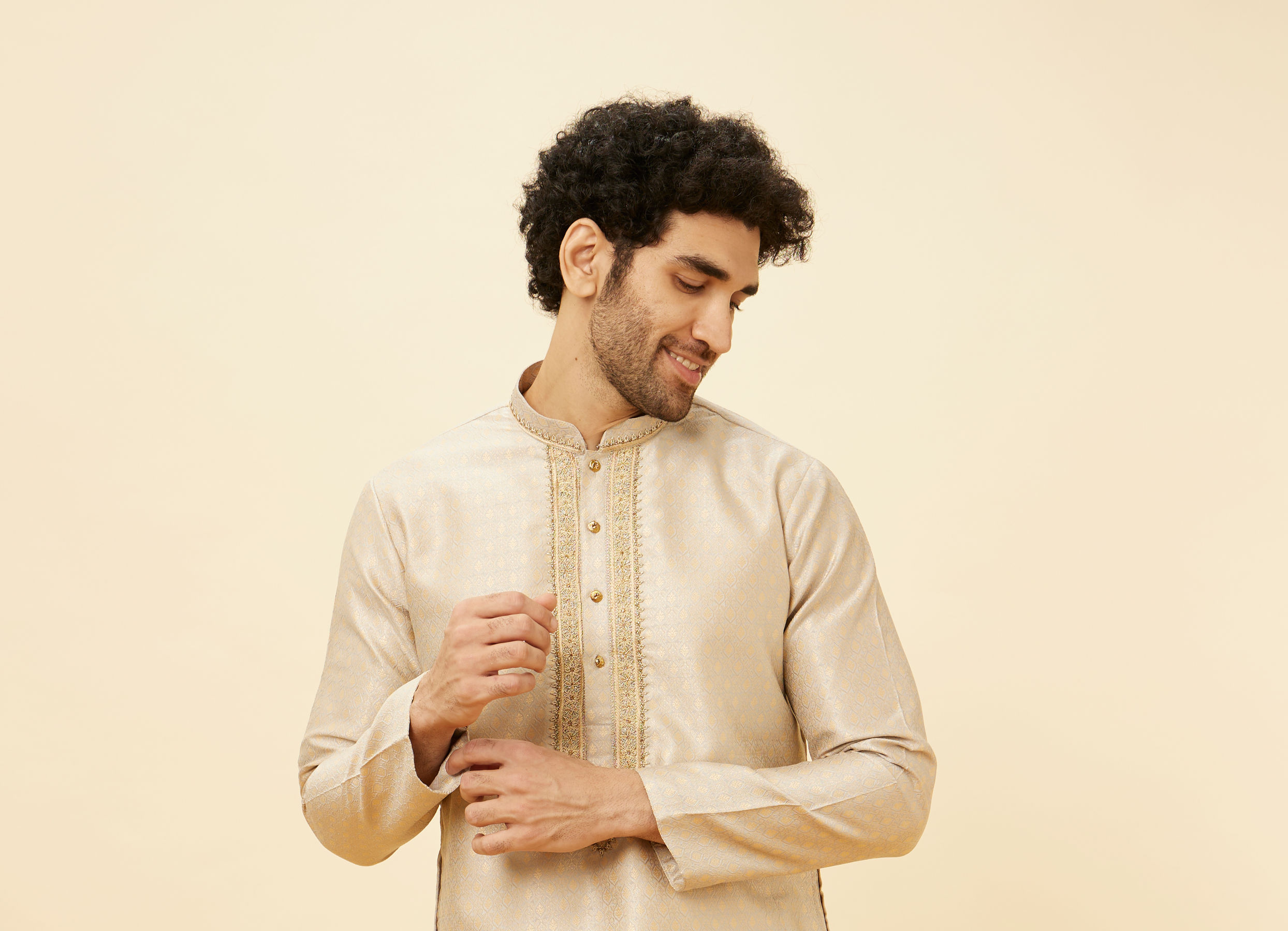 Twamev Men Peachy Pink Embroidered Placket Petal Patterned Kurta Set