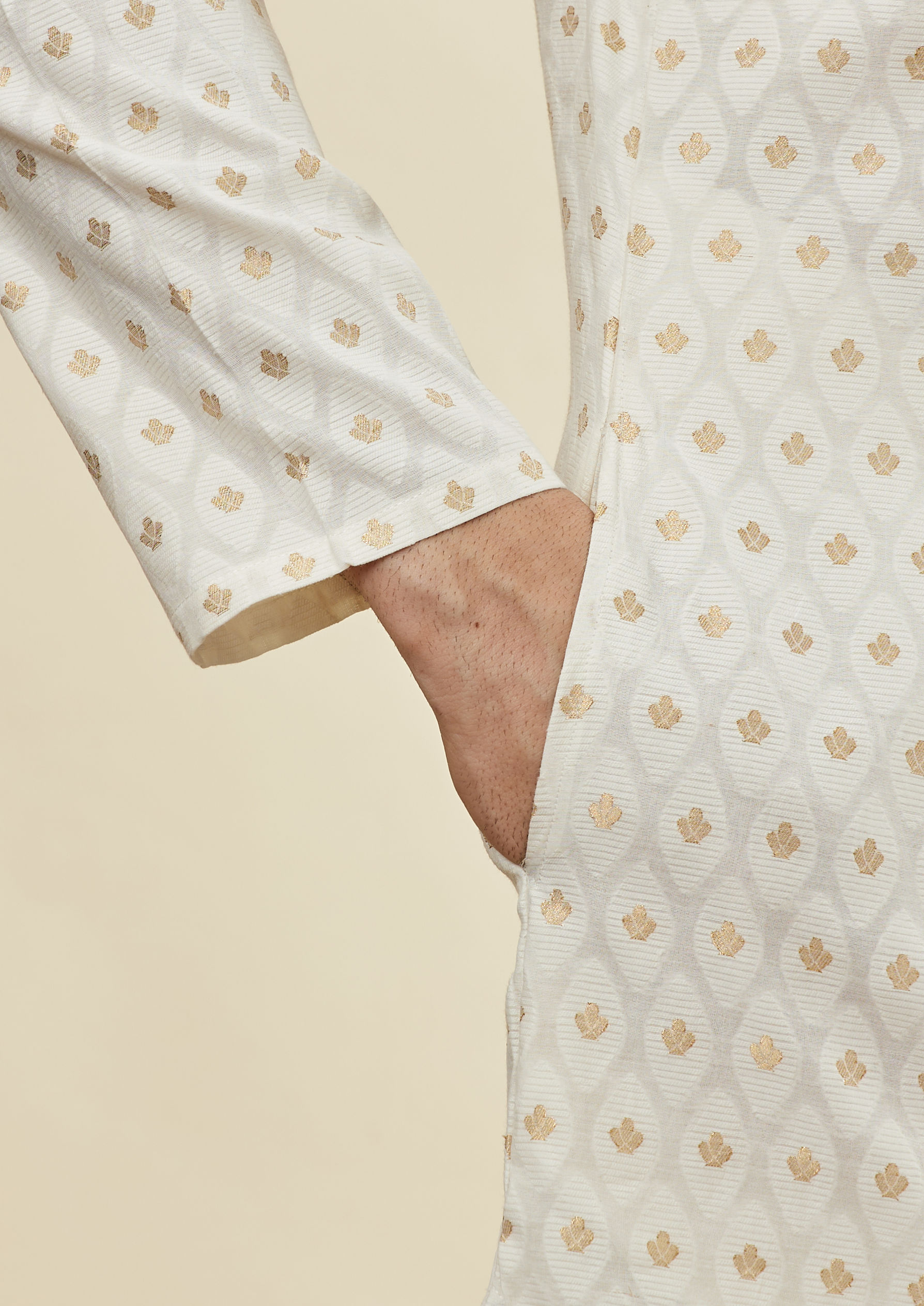 Twamev Men Chic With Cream Kurta Set