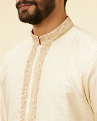 Twamev Men Twinkling Cream Brocade Kurta Pajama