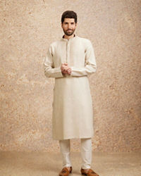 Twamev Men Warm White Embroidered Neckline Kurta Set