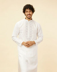 Twamev Men Zesty Zari Embroidered White Kurta Pajama
