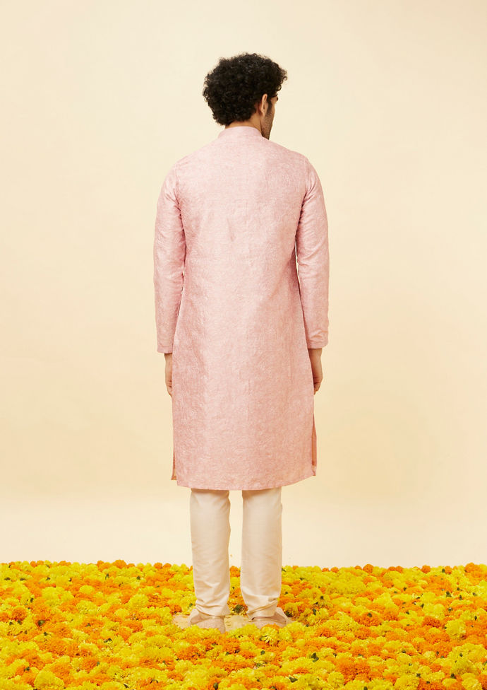 Twamev Men Amaranth Pink Bel Buti Printed Kurta
