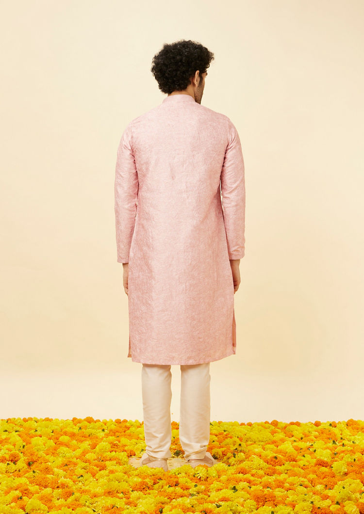 Twamev Men Amaranth Pink Bel Buti Printed Kurta