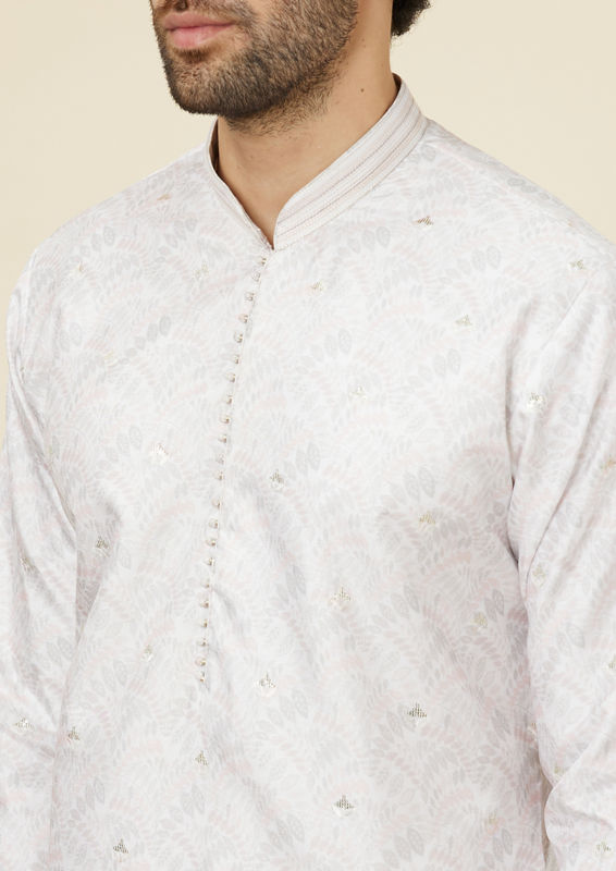Twamev Men Charming Cream Kurta Set