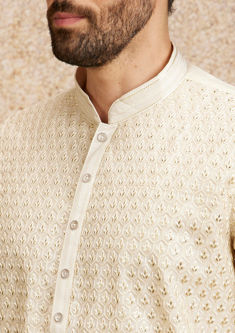 Twamev Men Cream Fern Buta Motif Patterned Kurta Set