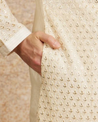 Twamev Men Cream Fern Buta Motif Patterned Kurta Set