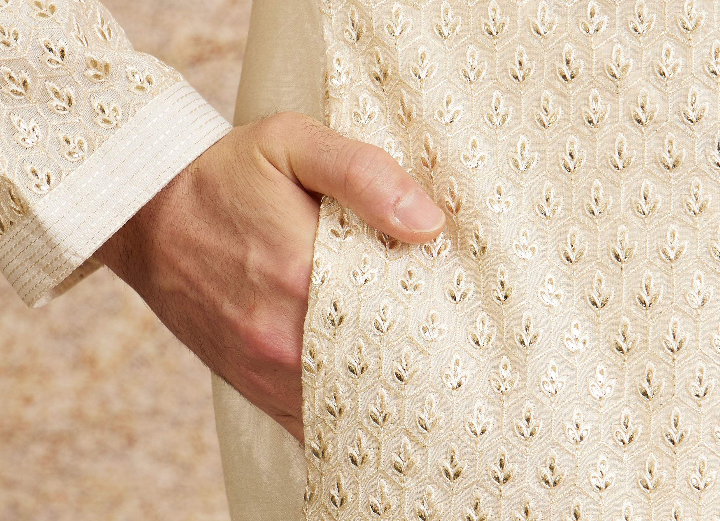 Twamev Men Cream Fern Buta Motif Patterned Kurta Set