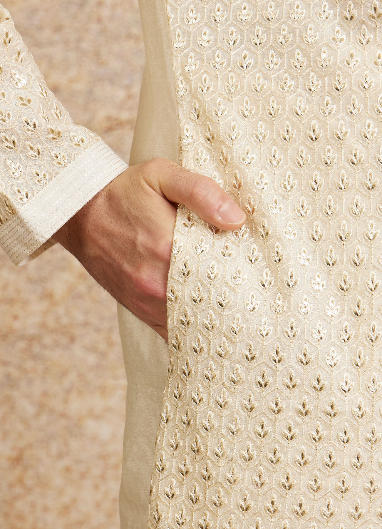 Twamev Men Cream Fern Buta Motif Patterned Kurta Set