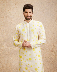Twamev Men Cream Yellow Flower Printed Kurta Set