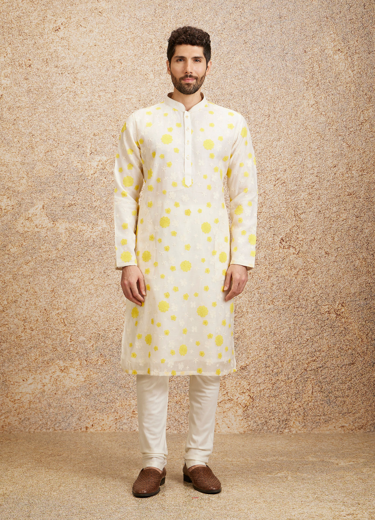 Twamev Men Cream Yellow Flower Printed Kurta Set