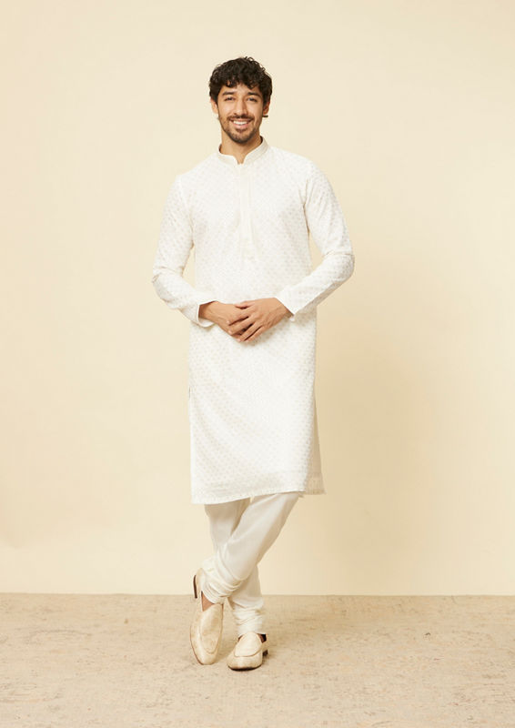 Twamev Men Cream Pink Embroidered Kurta Set