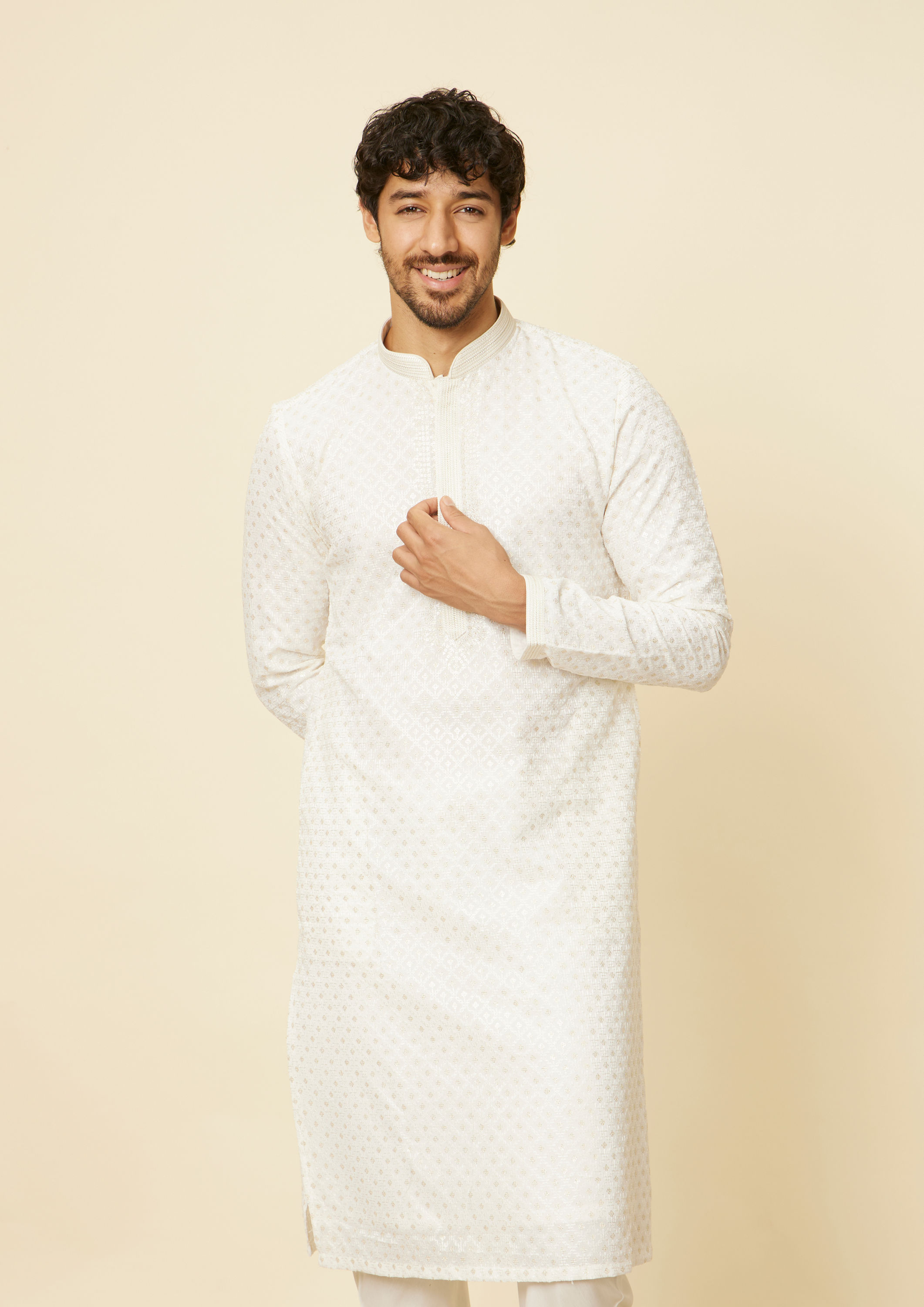 Twamev Men Cream Pink Embroidered Kurta Set
