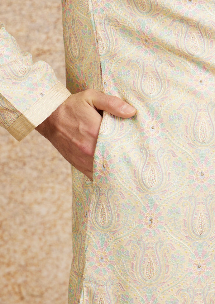 Twamev Men Peach Zari Embroidered Kurta Pajama
