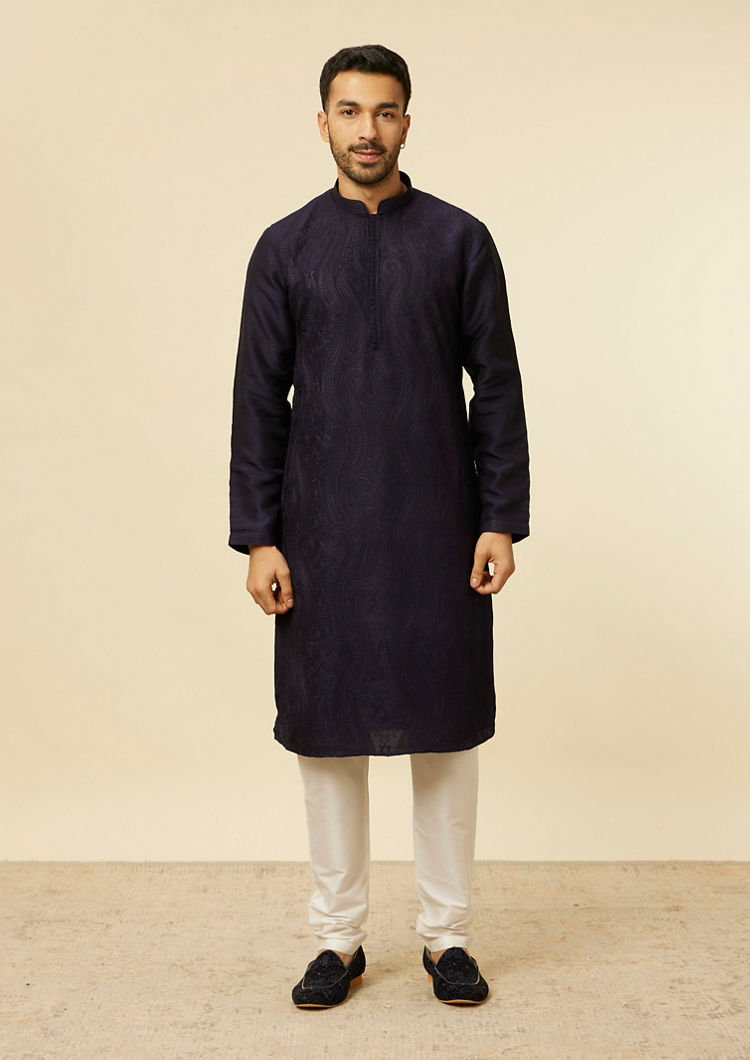 alt message - Twamev Men Dark Blue Self Patterned Kurta Set image number 2