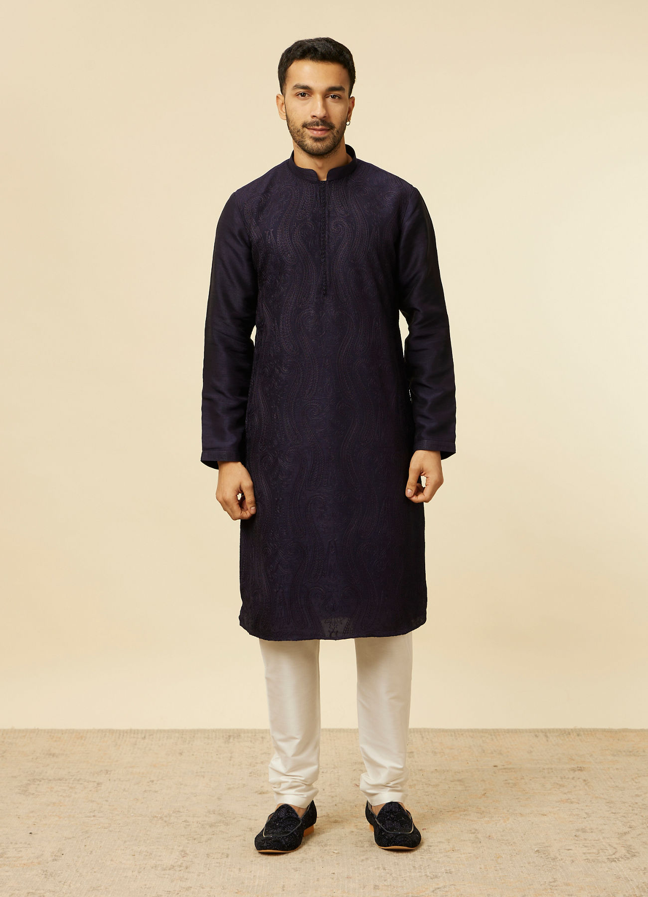 Twamev Men Dark Blue Self Patterned Kurta Set