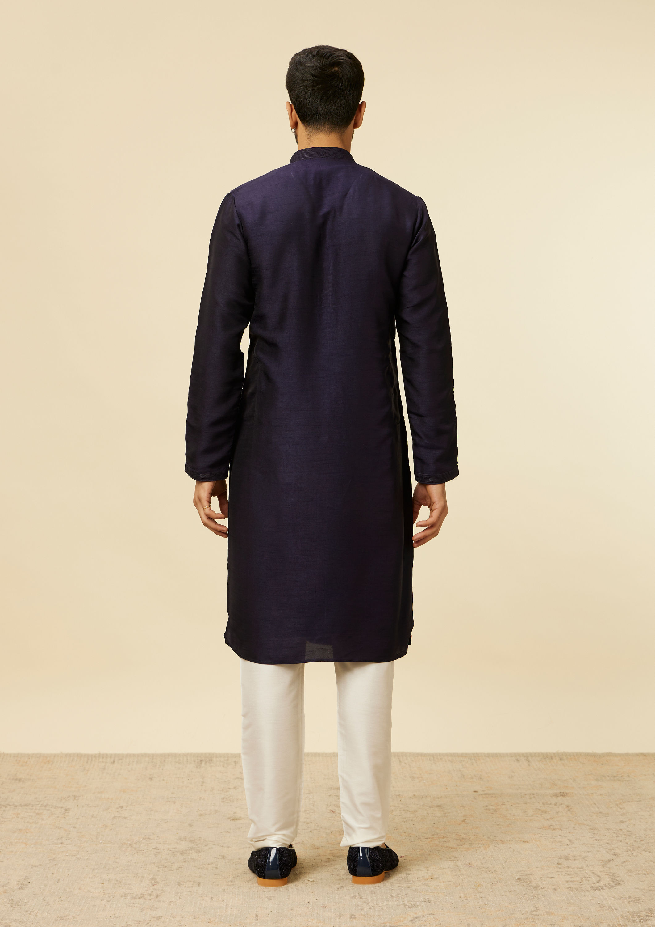 Twamev Men Dark Blue Self Patterned Kurta Set