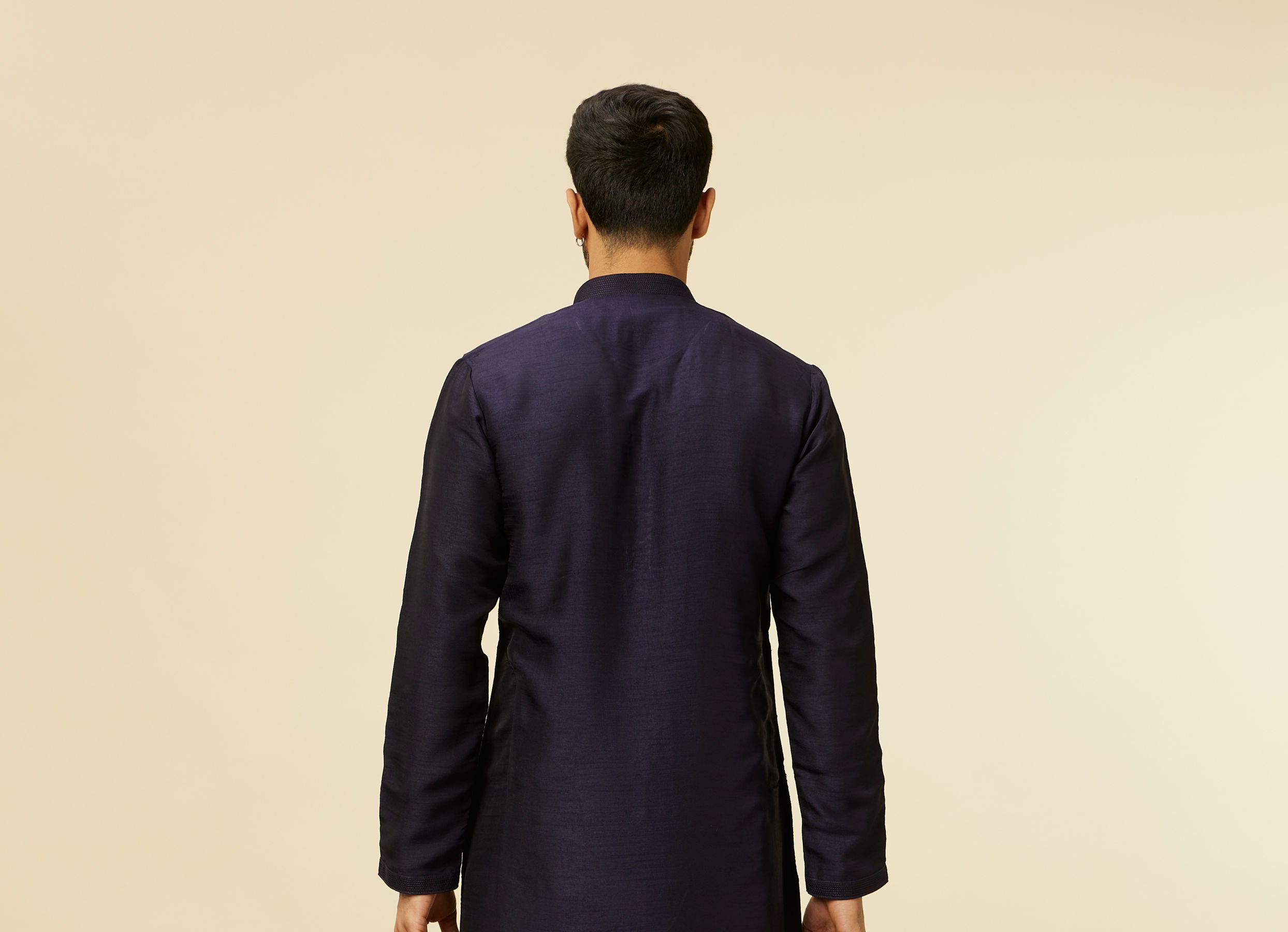 Twamev Men Dark Blue Self Patterned Kurta Set